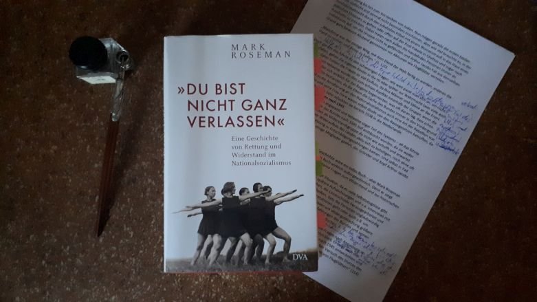 Mark Roseman | »Du bist nicht ganz verlassen« | Rezension BücherKaffee.de